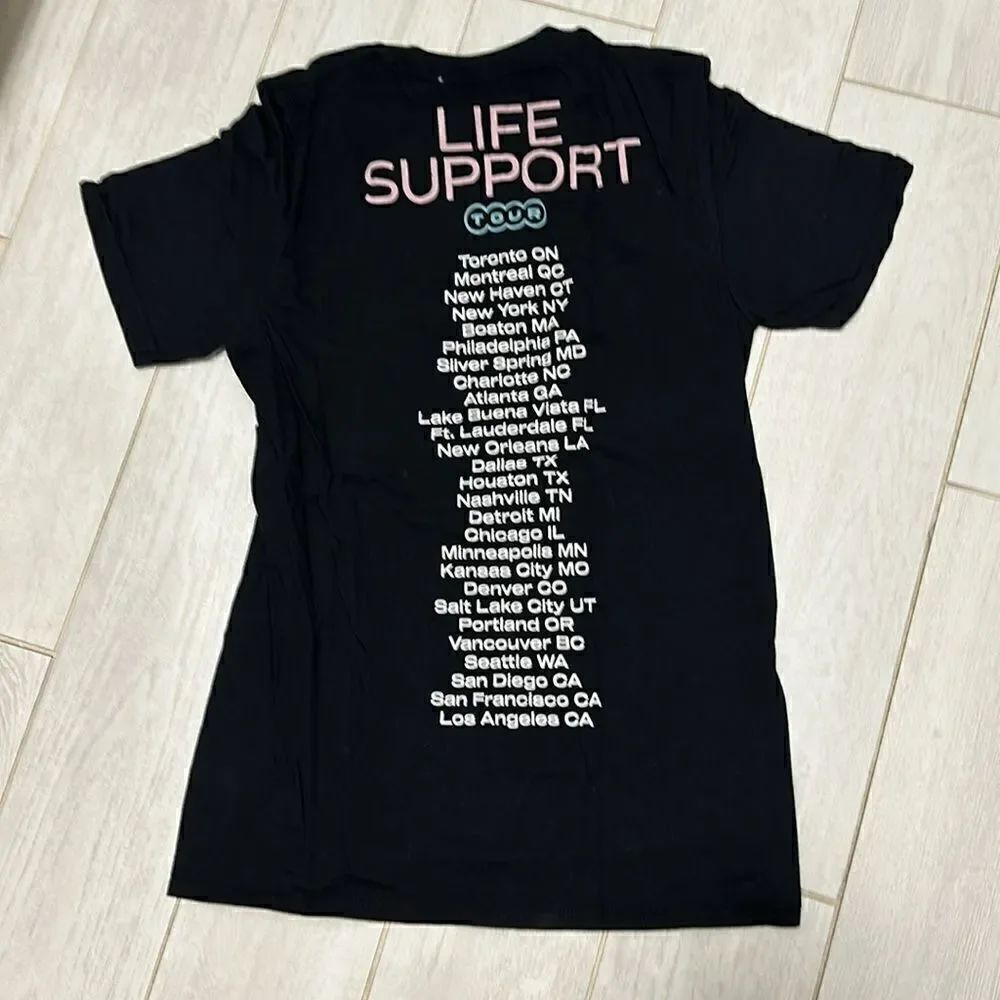 New Madison Beer tee Small - Picture 4 of 4